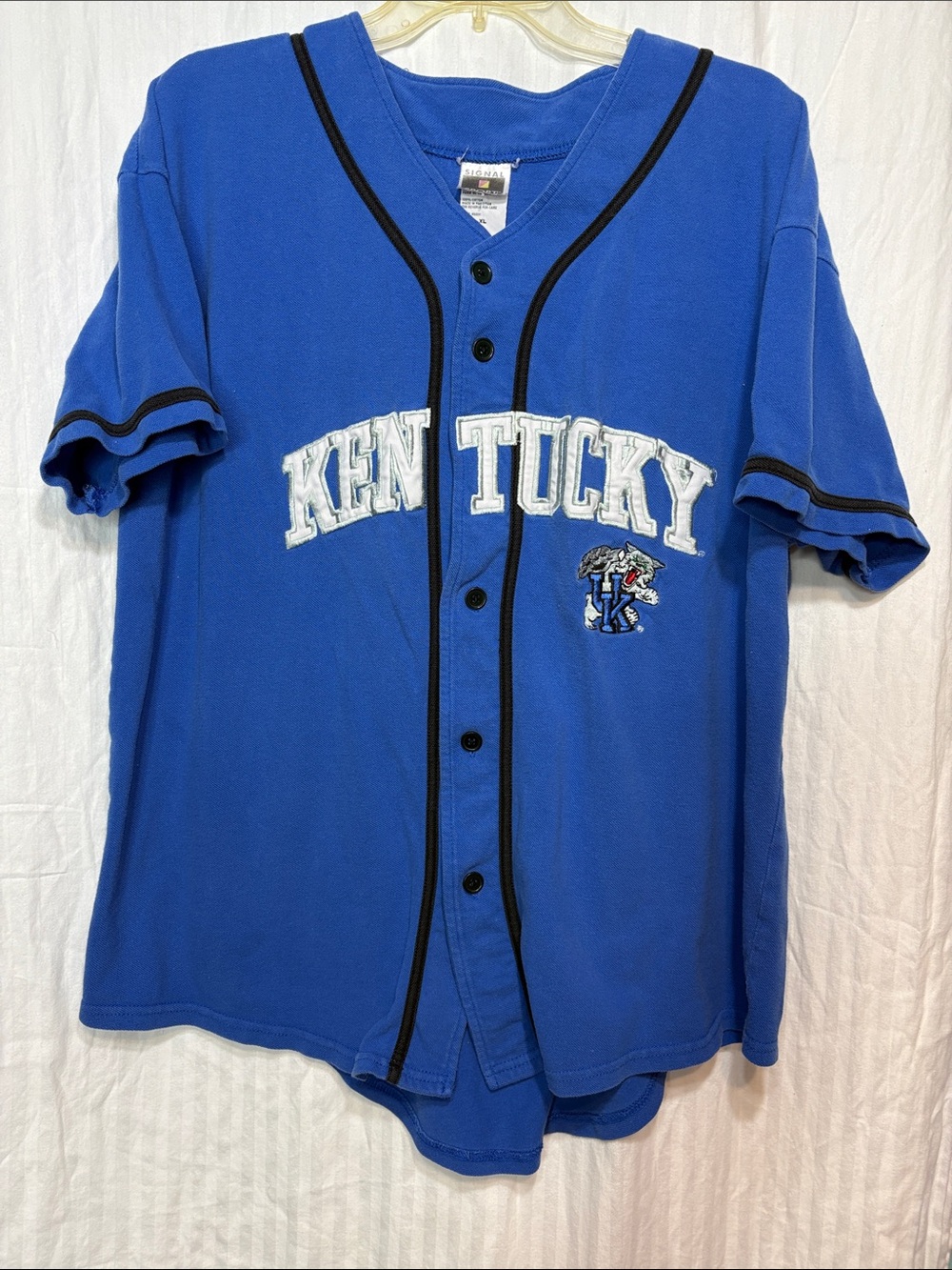 Vintage 80’-90s Kentucky Wildcats Blue Button-Up Jersey